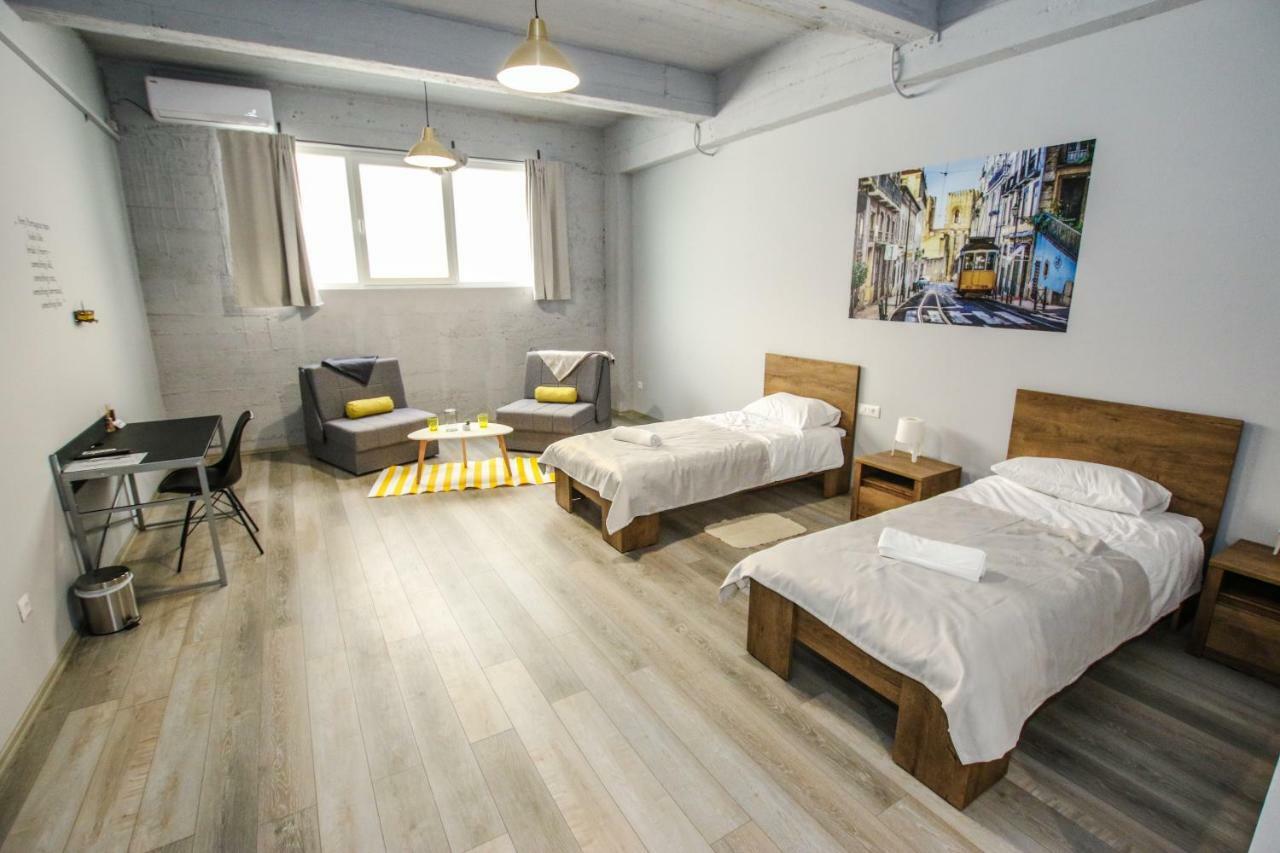 Xxl Rooms Рийека Екстериор снимка
